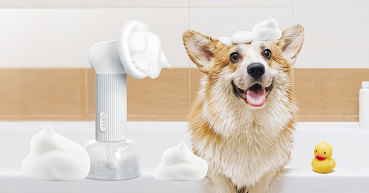 Uah Pet - FUR-EVER CLEAN Automatic Foaming Soap Dispenser and Dog Bath Brush